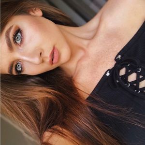 Meet your Posher, Samantha